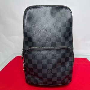 Louis Vuitton Avenue Sling Damier Black Gray Graphite